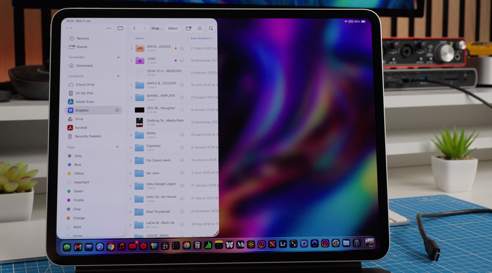M4 iPad using the Files app